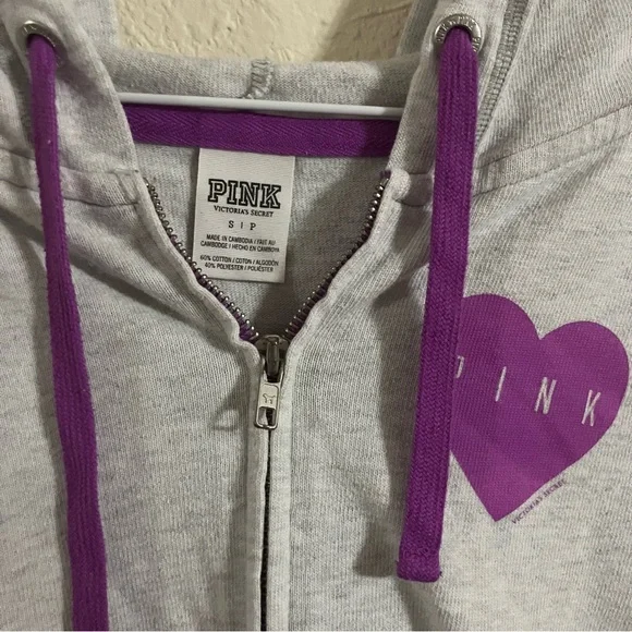 Pink Victorias Secret Light Grey Long Sleeve Zip Up Hoodie Size: S - Picture 3 of 4